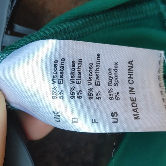 DJT (Amazon) Pleated Scoop Neck Top Size 2XL - Picture 4 of 5